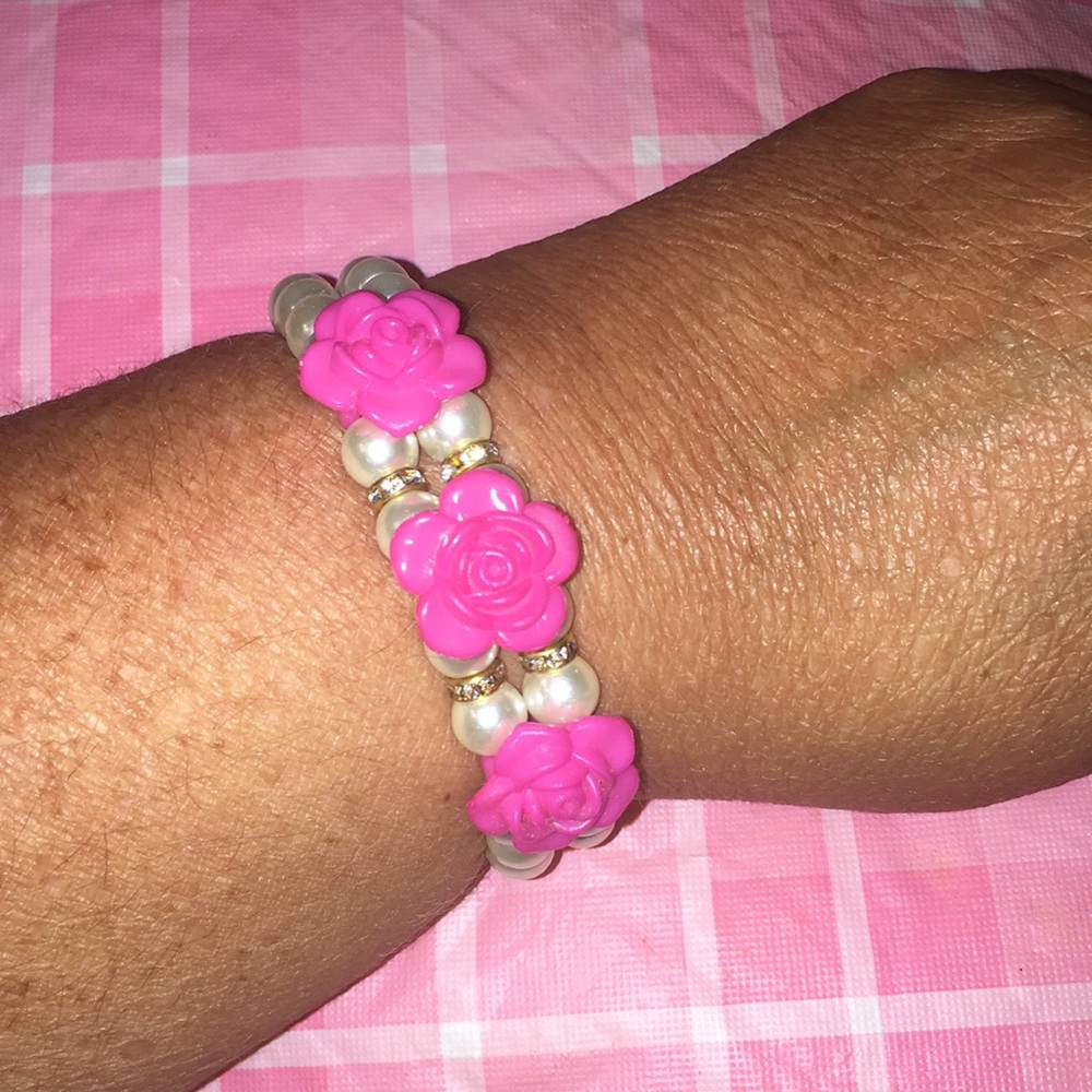 🎈SALE🎈🌷#10.”PEARLS & ROSES”🌷 - Picture 4 of 10